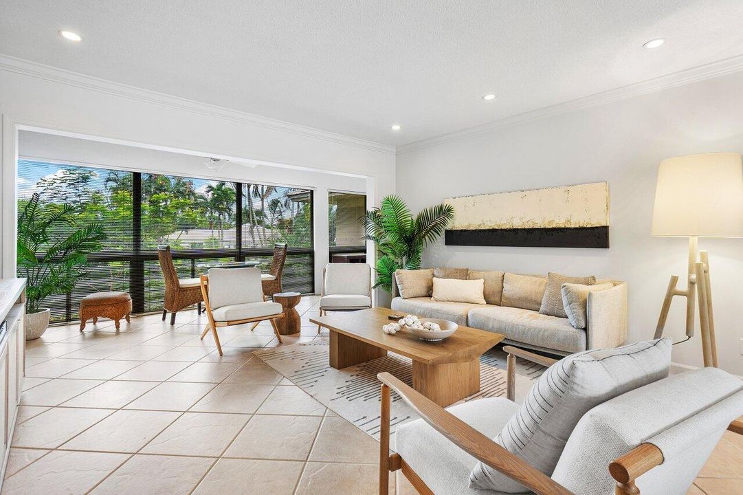 待售: $375,000 (2 贝兹, 2 浴室, 1479 平方英尺)