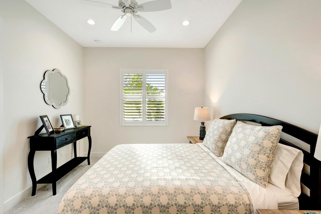 For Sale: $2,095,000 (3 beds, 2 baths, 3240 Square Feet)