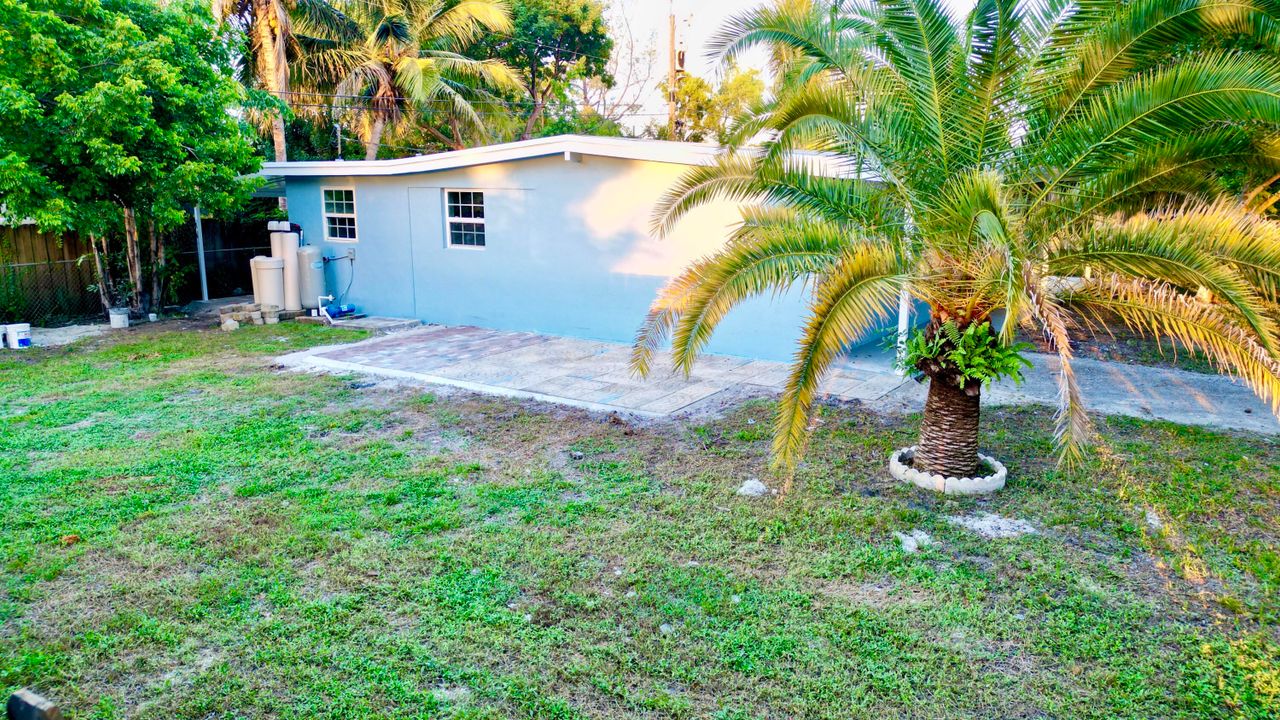 En Venta: $469,000 (3 camas, 2 baños, 1100 Pies cuadrados)