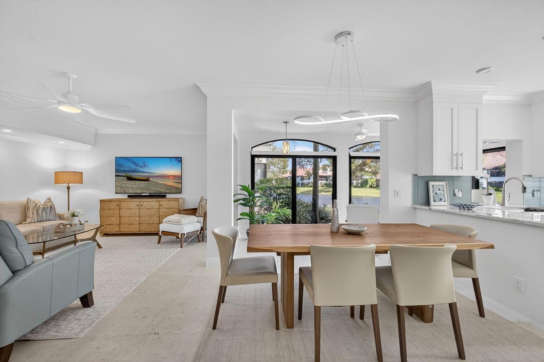 待售: $865,000 (2 贝兹, 2 浴室, 1834 平方英尺)