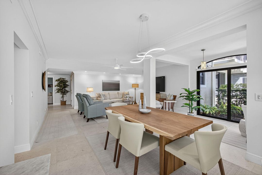 待售: $865,000 (2 贝兹, 2 浴室, 1834 平方英尺)