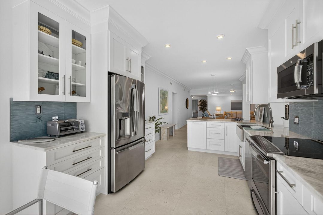 待售: $865,000 (2 贝兹, 2 浴室, 1834 平方英尺)