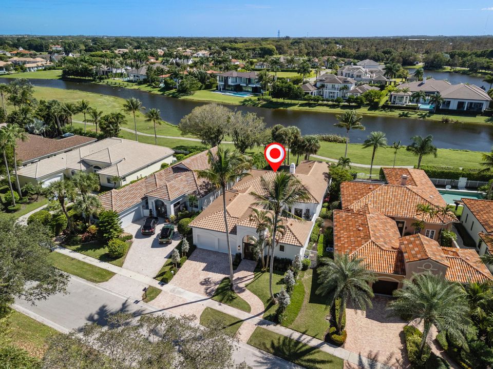 For Sale: $2,750,000 (3 beds, 3 baths, 2792 Square Feet)