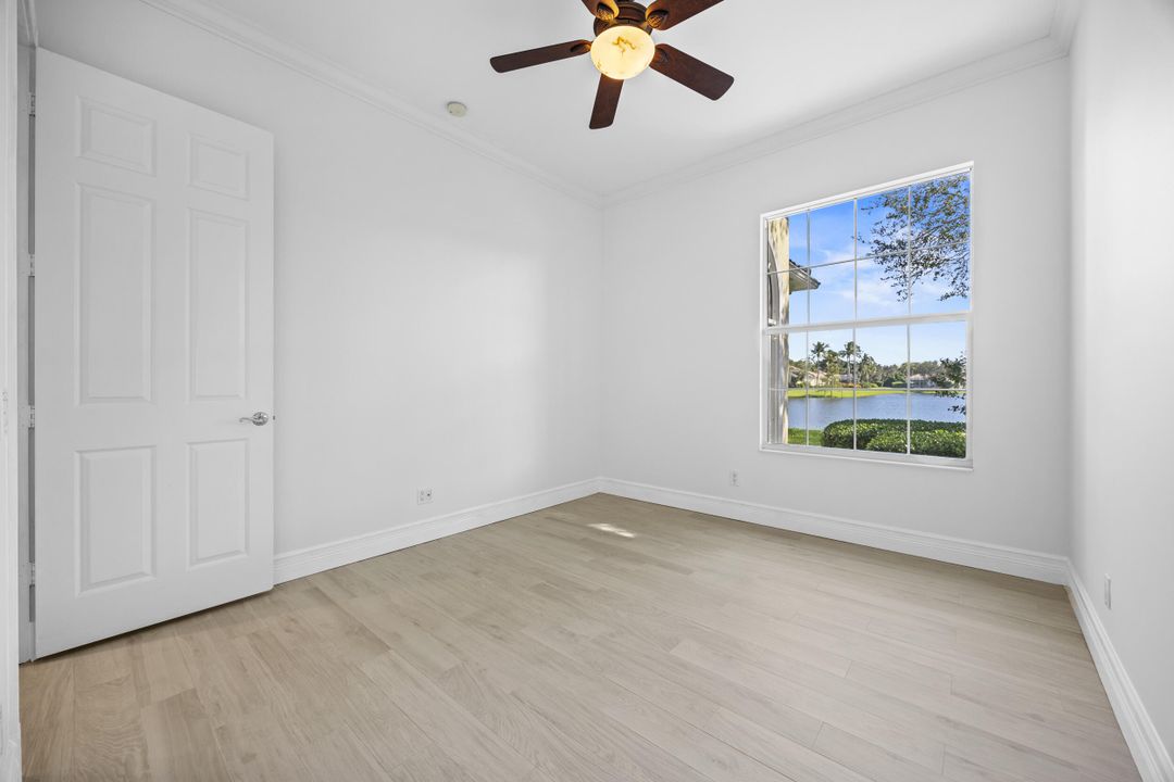 Activo con contrato: $990,000 (3 camas, 2 baños, 2028 Pies cuadrados)