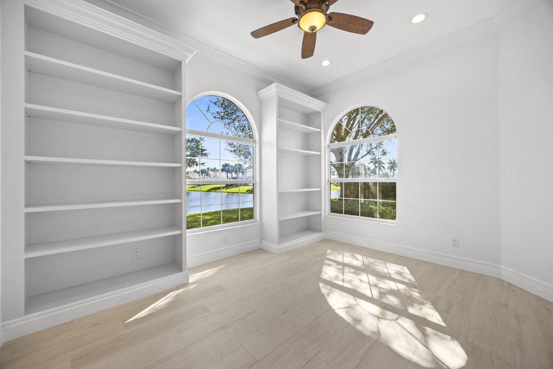 Activo con contrato: $990,000 (3 camas, 2 baños, 2028 Pies cuadrados)