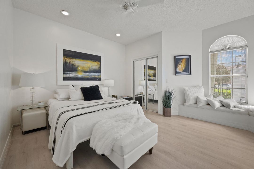 For Rent: $12,500 (3 beds, 2 baths, 2109 Square Feet)