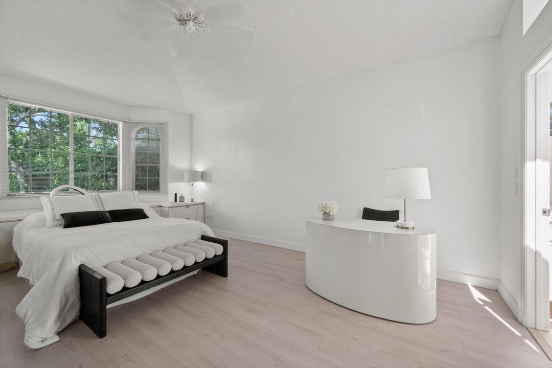 For Rent: $12,500 (3 beds, 2 baths, 2109 Square Feet)