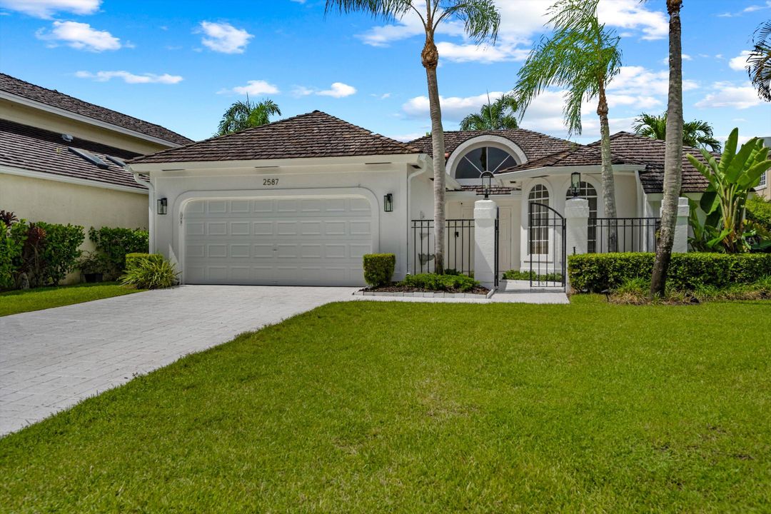 For Rent: $12,500 (3 beds, 2 baths, 2109 Square Feet)