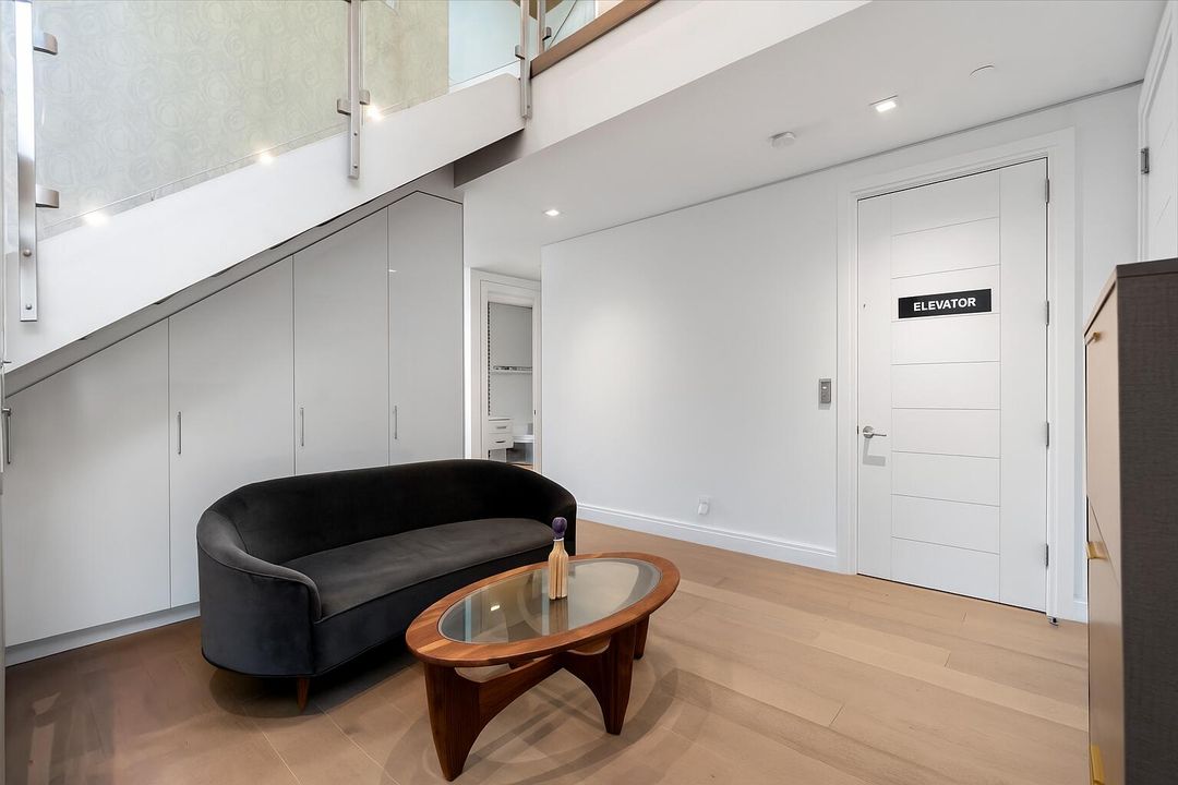 En Venta: $5,850,000 (4 camas, 4 baños, 4486 Pies cuadrados)