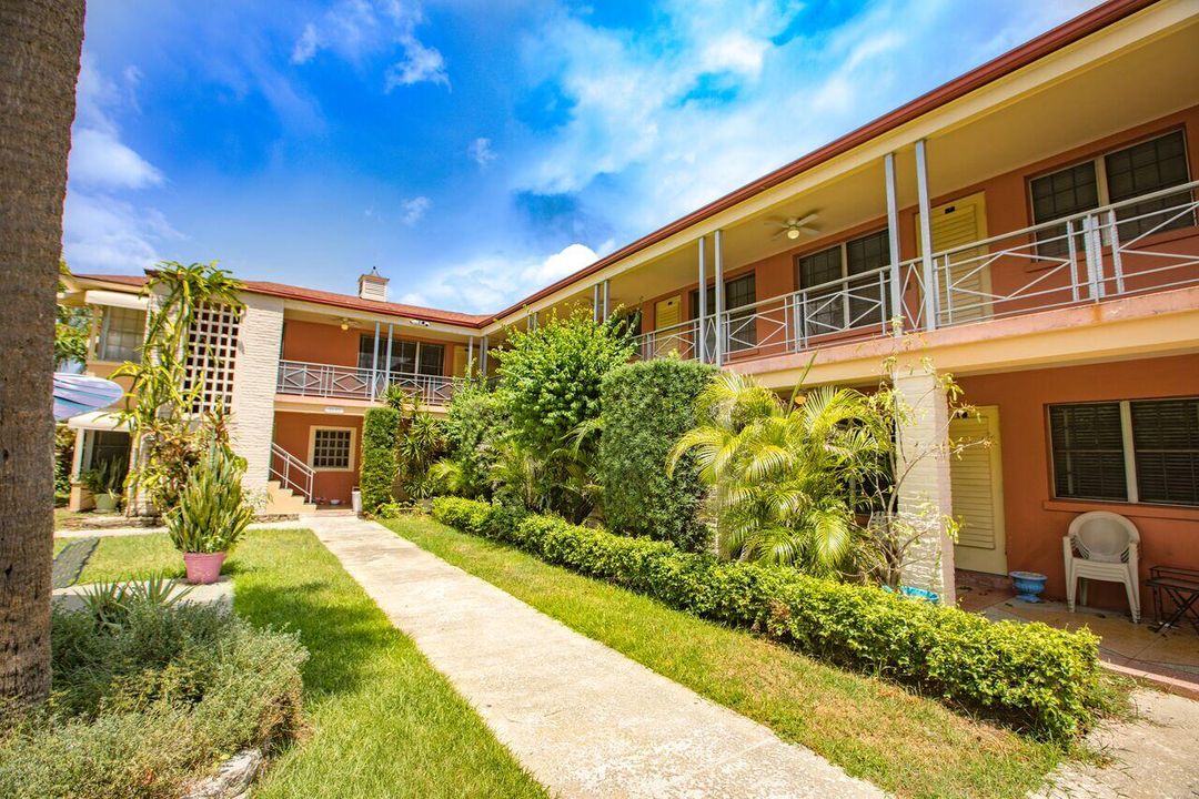 Recently Rented: $1,700 (1 beds, 1 baths, 7159 Square Feet)