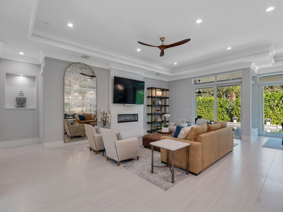 待售: $3,295,000 (4 贝兹, 4 浴室, 3347 平方英尺)