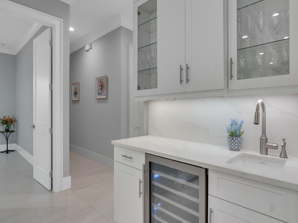 待售: $3,295,000 (4 贝兹, 4 浴室, 3347 平方英尺)