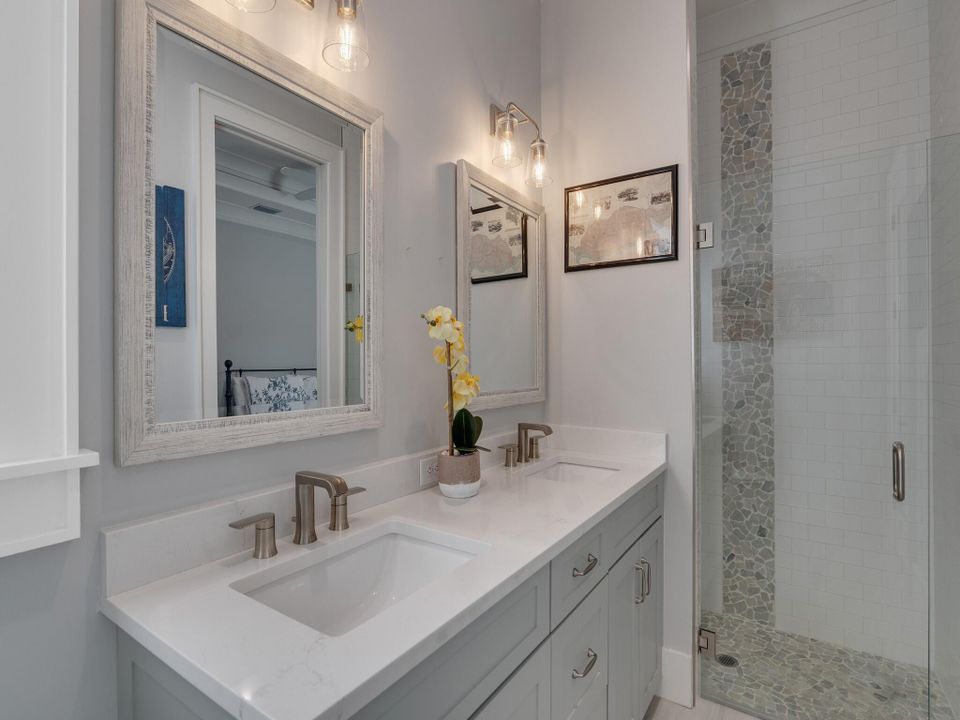 待售: $3,295,000 (4 贝兹, 4 浴室, 3347 平方英尺)