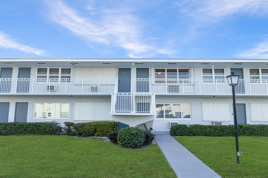 待售: $120,000 (1 贝兹, 1 浴室, 570 平方英尺)