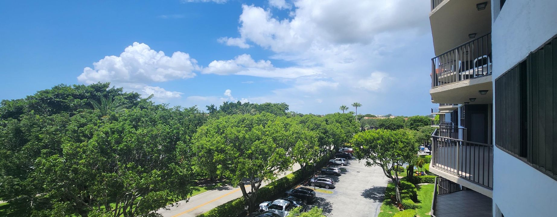 Activo con contrato: $4,000 (1 camas, 1 baños, 998 Pies cuadrados)