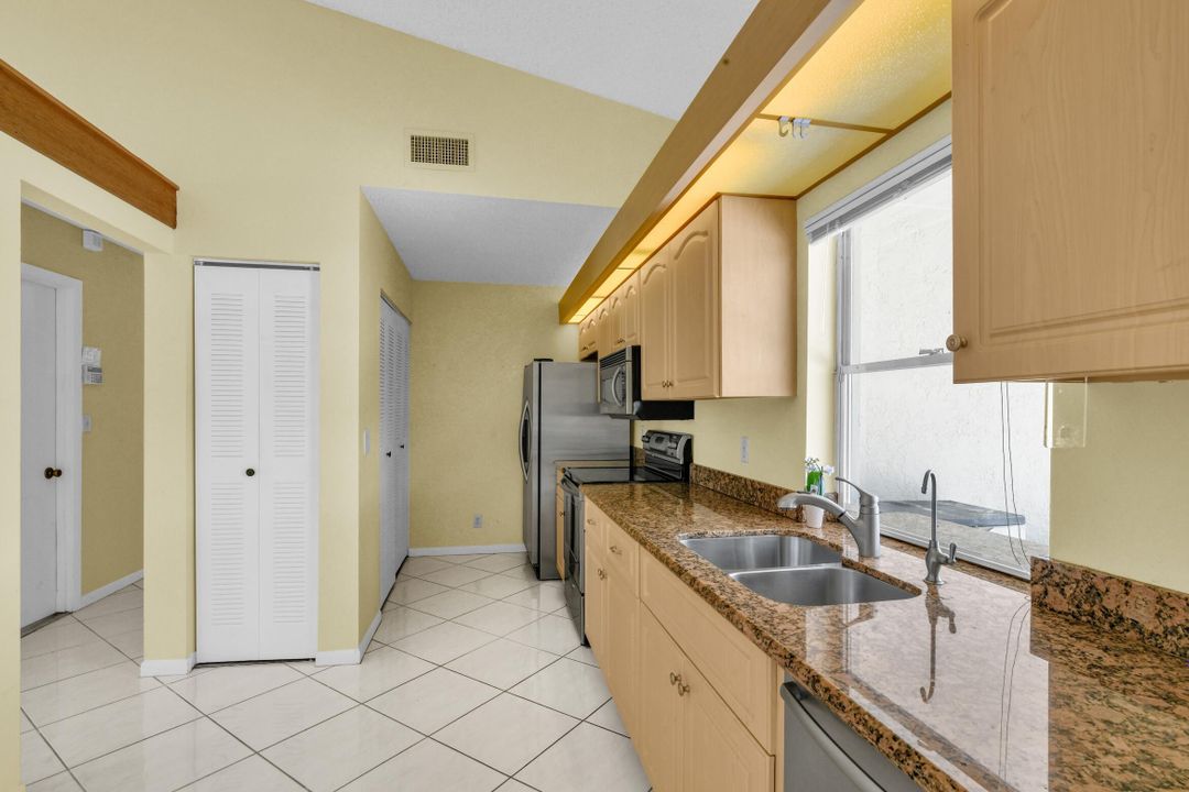 Active With Contract: $599,000 (4 beds, 2 baths, 1548 Square Feet)