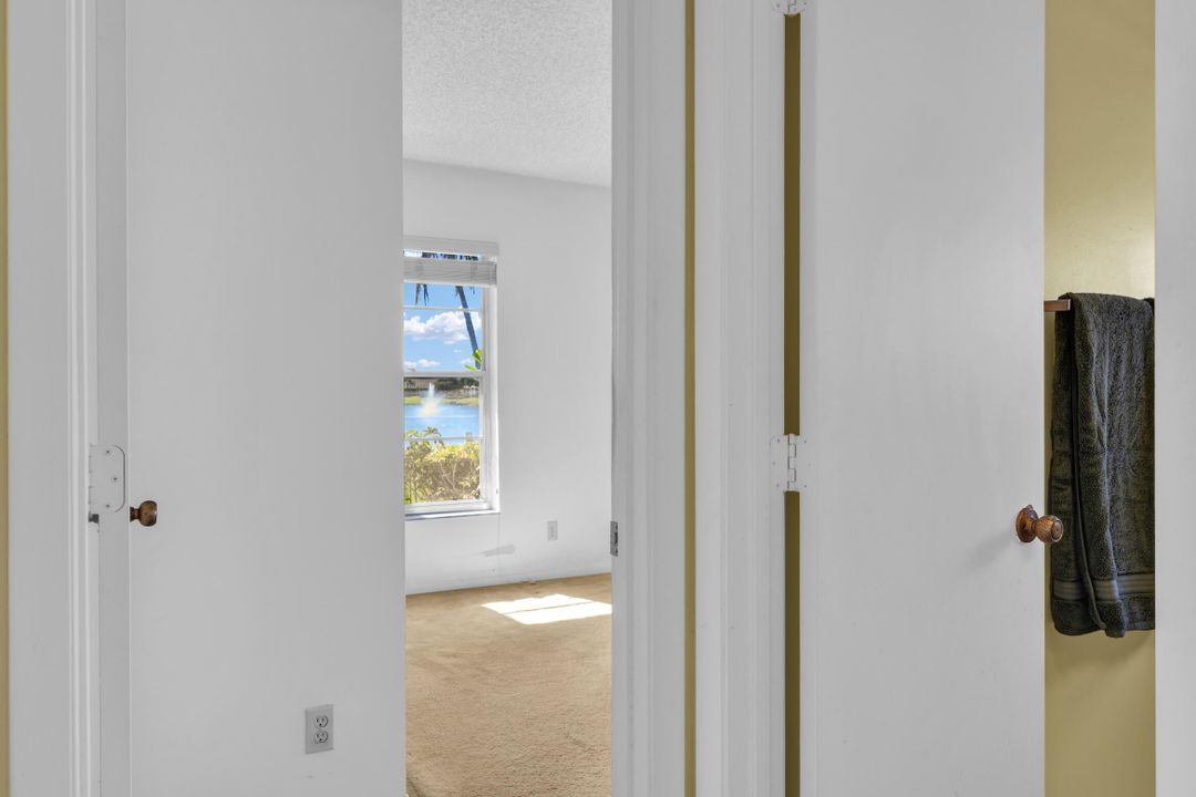 Active With Contract: $599,000 (4 beds, 2 baths, 1548 Square Feet)