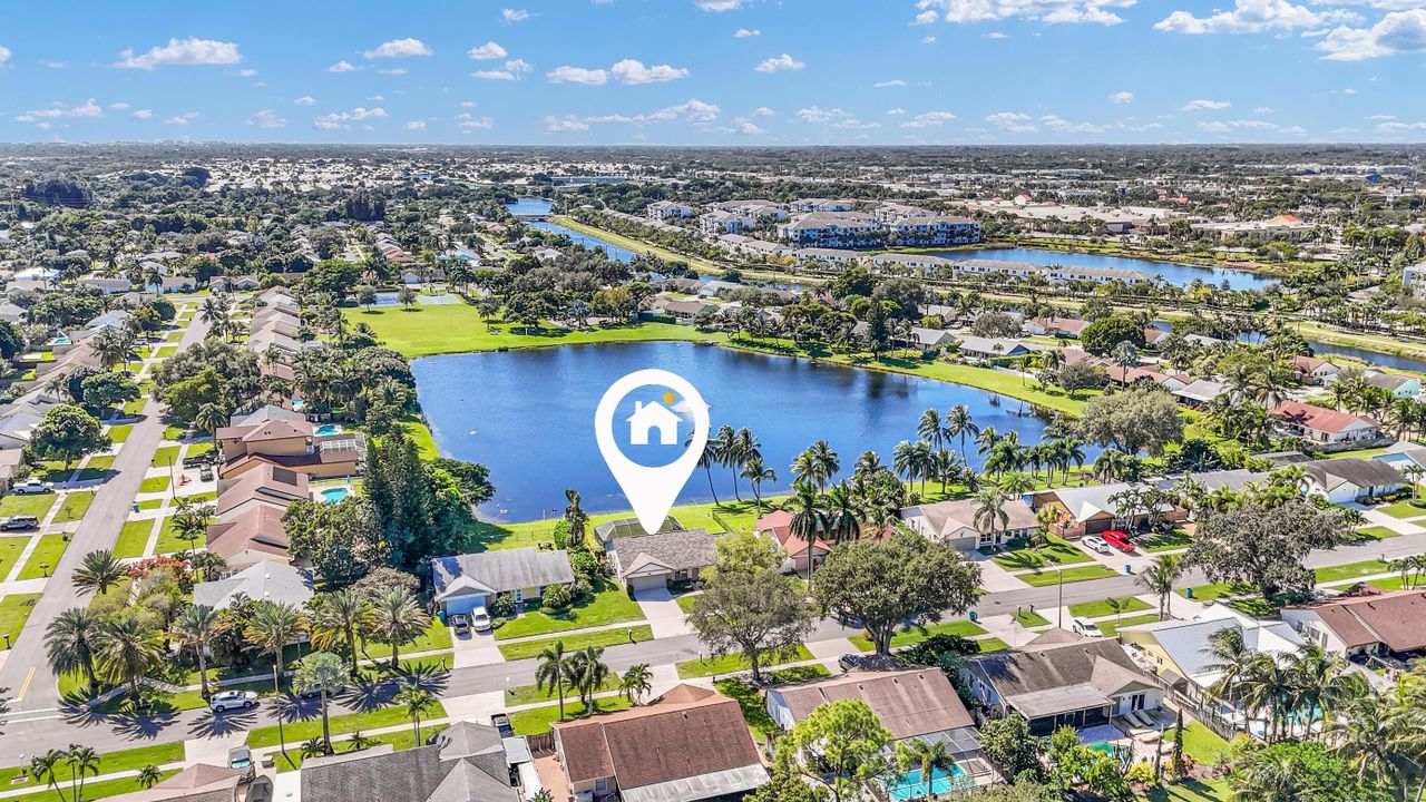 Active With Contract: $599,000 (4 beds, 2 baths, 1548 Square Feet)