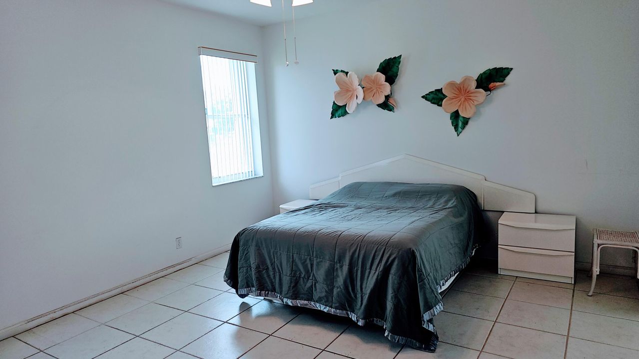 En Venta: $370,000 (2 camas, 2 baños, 1788 Pies cuadrados)