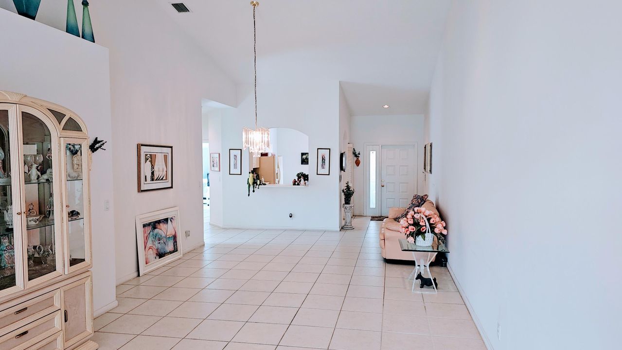 En Venta: $370,000 (2 camas, 2 baños, 1788 Pies cuadrados)