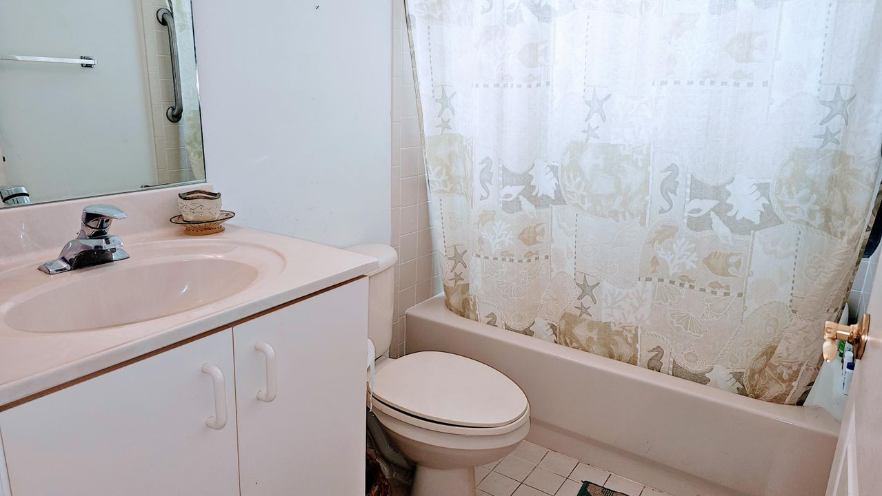 En Venta: $370,000 (2 camas, 2 baños, 1788 Pies cuadrados)