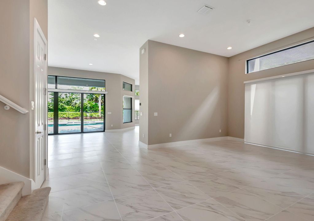 Activo con contrato: $2,200,000 (4 camas, 6 baños, 3956 Pies cuadrados)