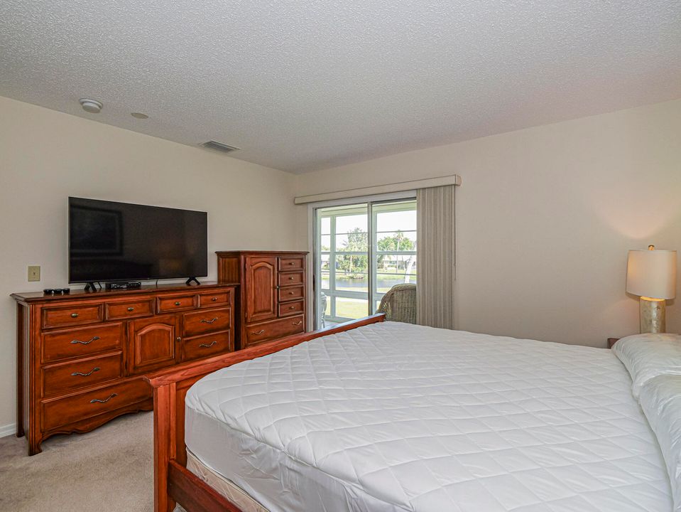 В аренду: $1,750 (2 спален, 2 ванн, 1000 Квадратных фут)