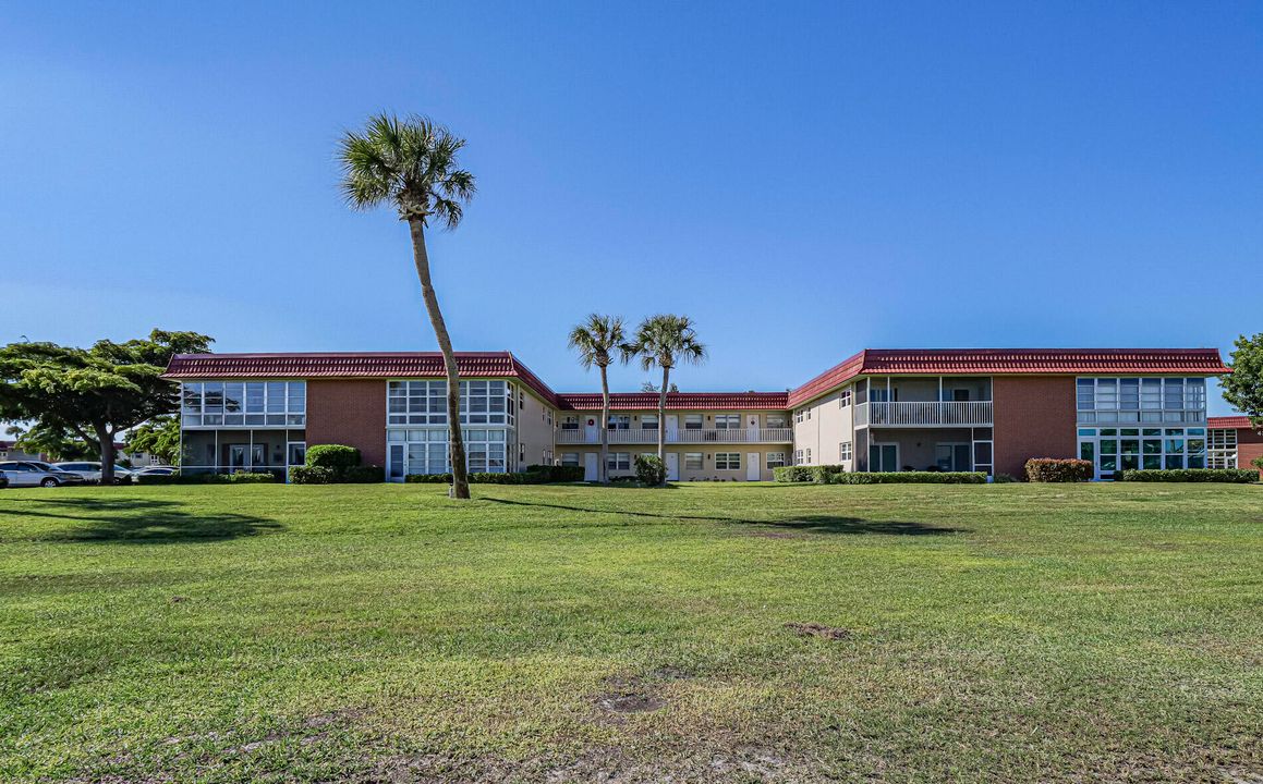 В аренду: $1,750 (2 спален, 2 ванн, 1000 Квадратных фут)