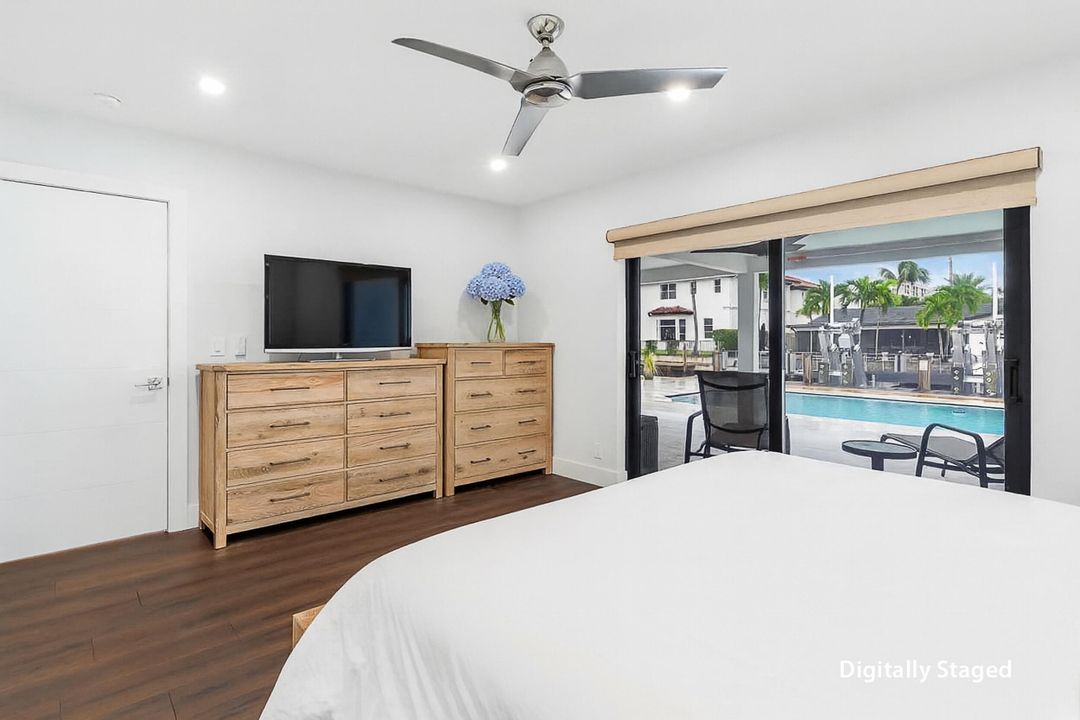 For Sale: $2,650,000 (3 beds, 2 baths, 1934 Square Feet)