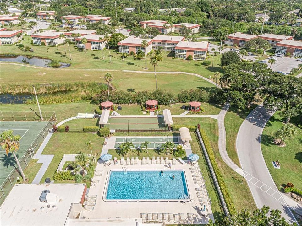 В аренду: $1,750 (2 спален, 2 ванн, 1000 Квадратных фут)