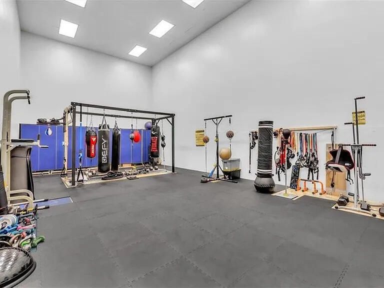 En Venta: $250,000 (2 camas, 2 baños, 1093 Pies cuadrados)