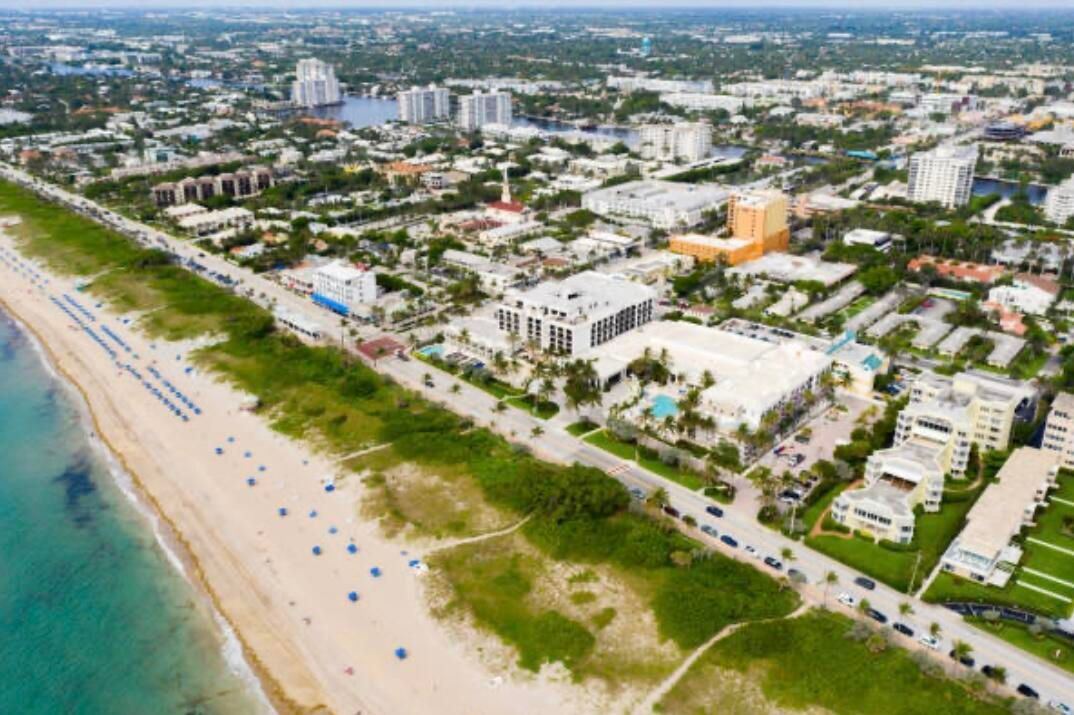 合同活跃: $827,000 (2 贝兹, 2 浴室, 1452 平方英尺)