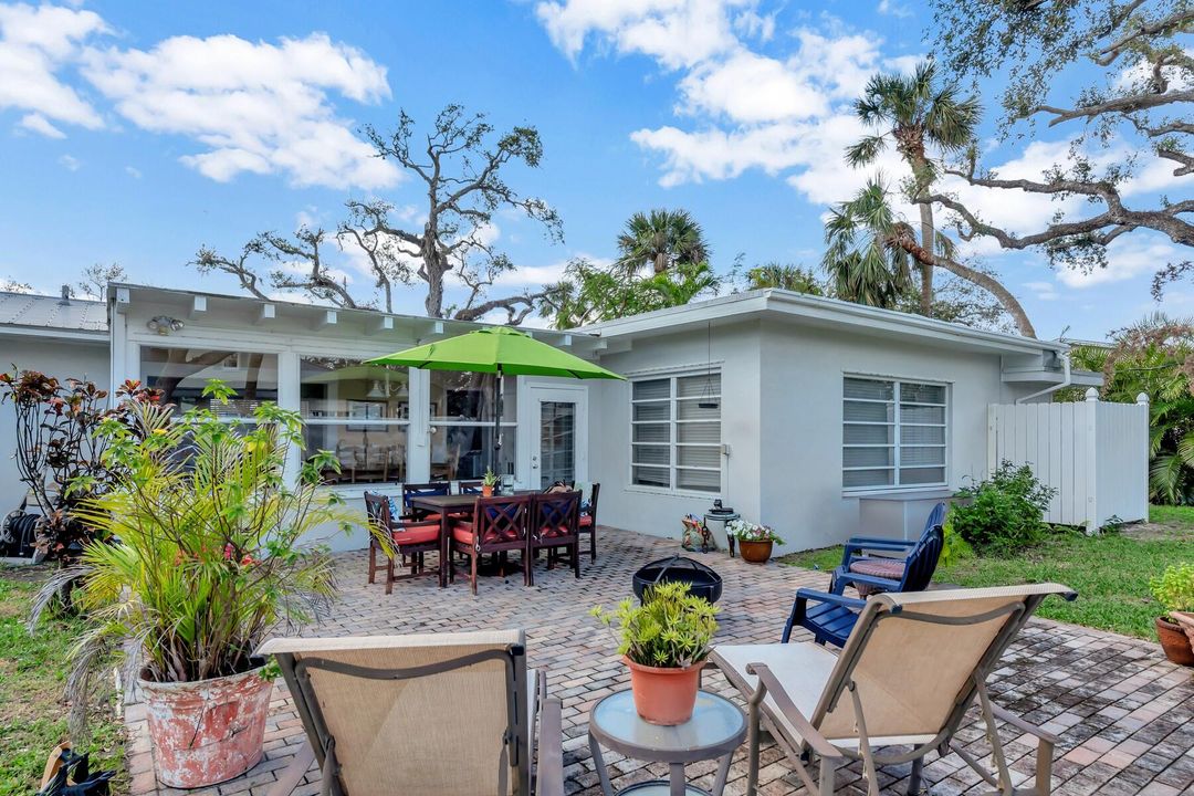 Activo con contrato: $925,000 (2 camas, 2 baños, 1689 Pies cuadrados)