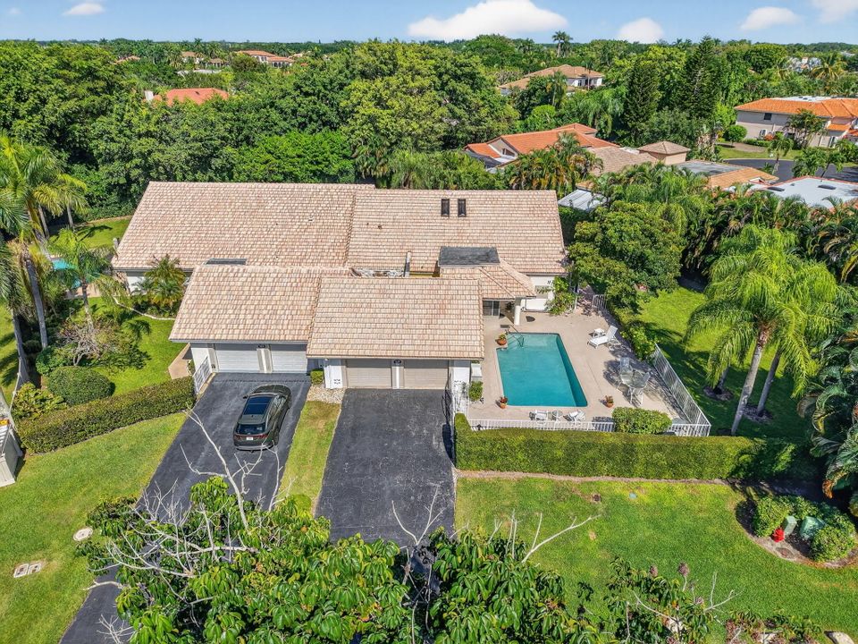 Activo con contrato: $599,999 (3 camas, 3 baños, 2193 Pies cuadrados)