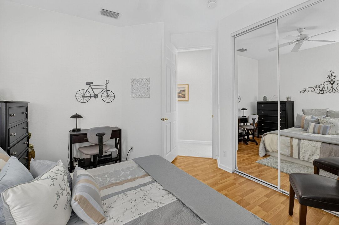 Activo con contrato: $409,000 (3 camas, 2 baños, 1599 Pies cuadrados)