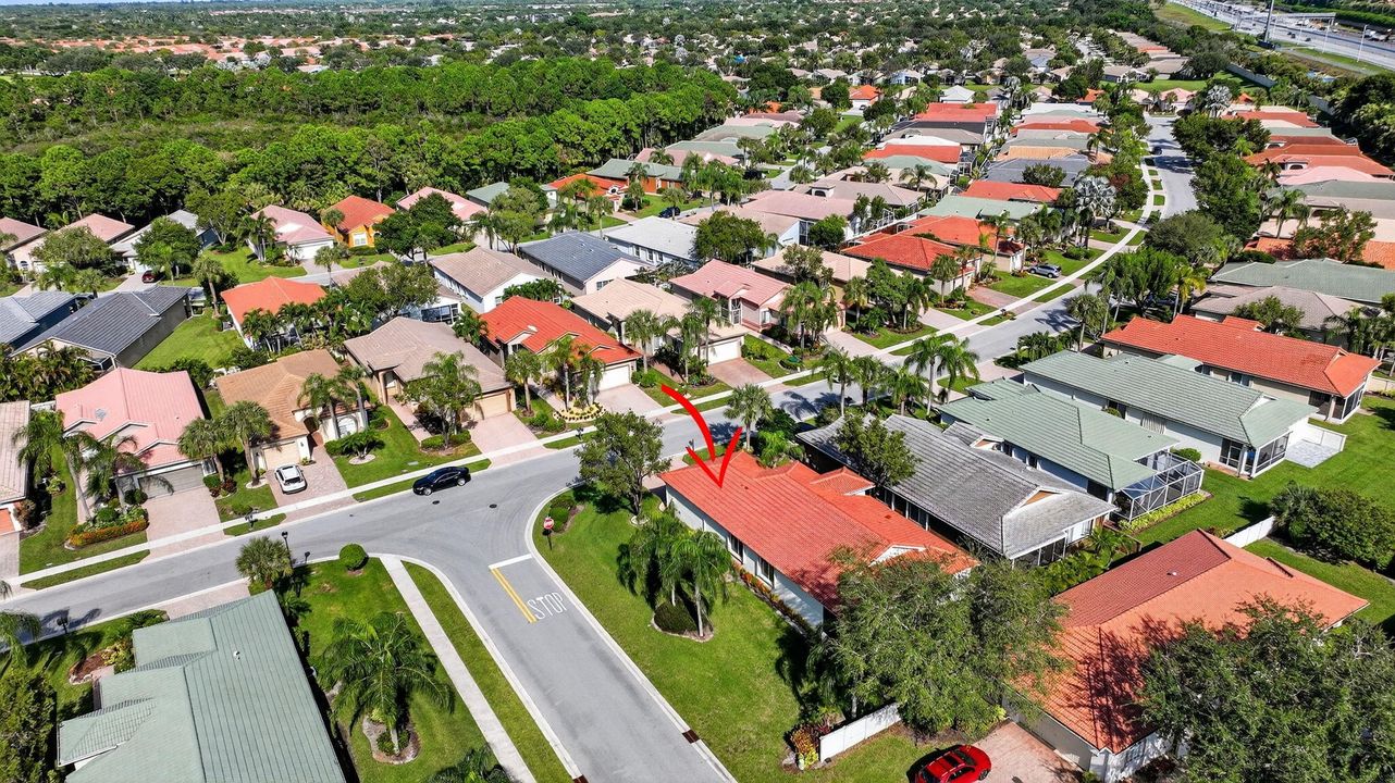 Activo con contrato: $409,000 (3 camas, 2 baños, 1599 Pies cuadrados)