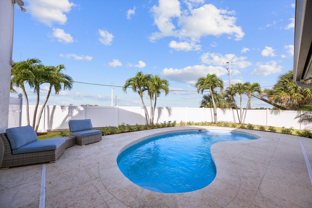 На продажу: $2,145,000 (4 спален, 4 ванн, 2482 Квадратных фут)