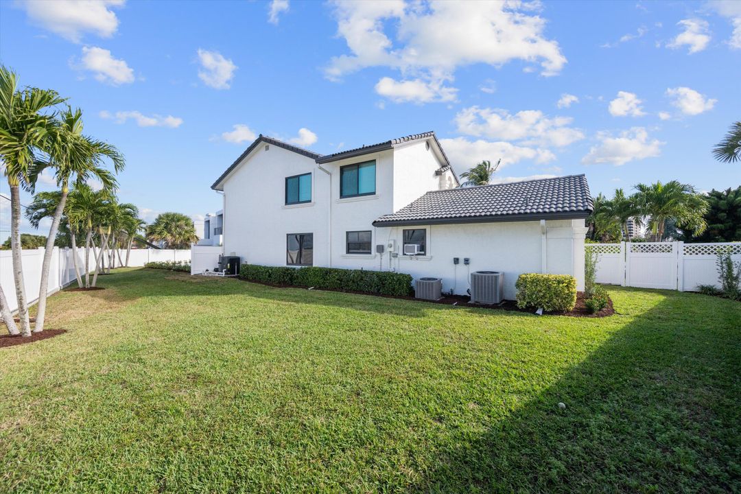 На продажу: $2,145,000 (4 спален, 4 ванн, 2482 Квадратных фут)