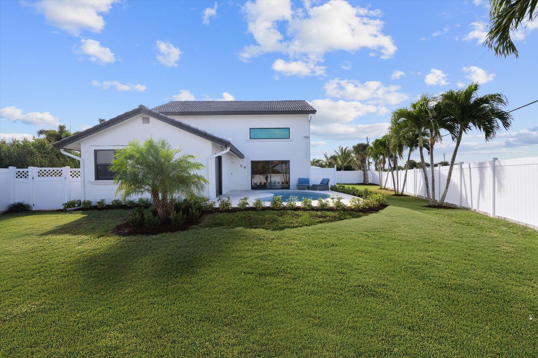 На продажу: $2,145,000 (4 спален, 4 ванн, 2482 Квадратных фут)