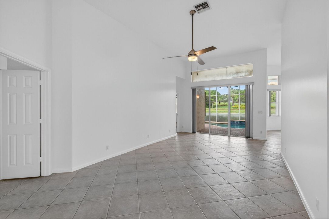 В аренду: $6,000 (4 спален, 2 ванн, 2229 Квадратных фут)