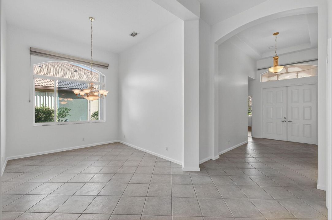 В аренду: $6,000 (4 спален, 2 ванн, 2229 Квадратных фут)