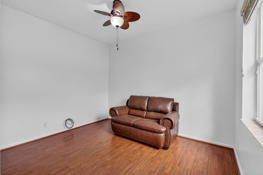 В аренду: $6,000 (4 спален, 2 ванн, 2229 Квадратных фут)