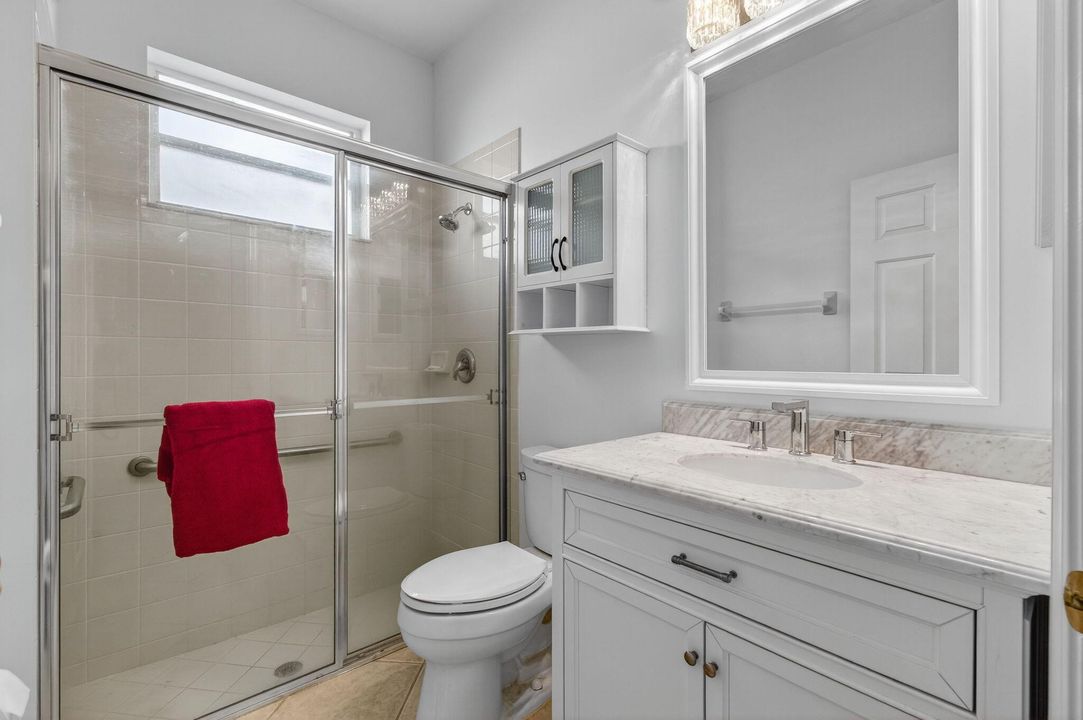 В аренду: $6,000 (4 спален, 2 ванн, 2229 Квадратных фут)