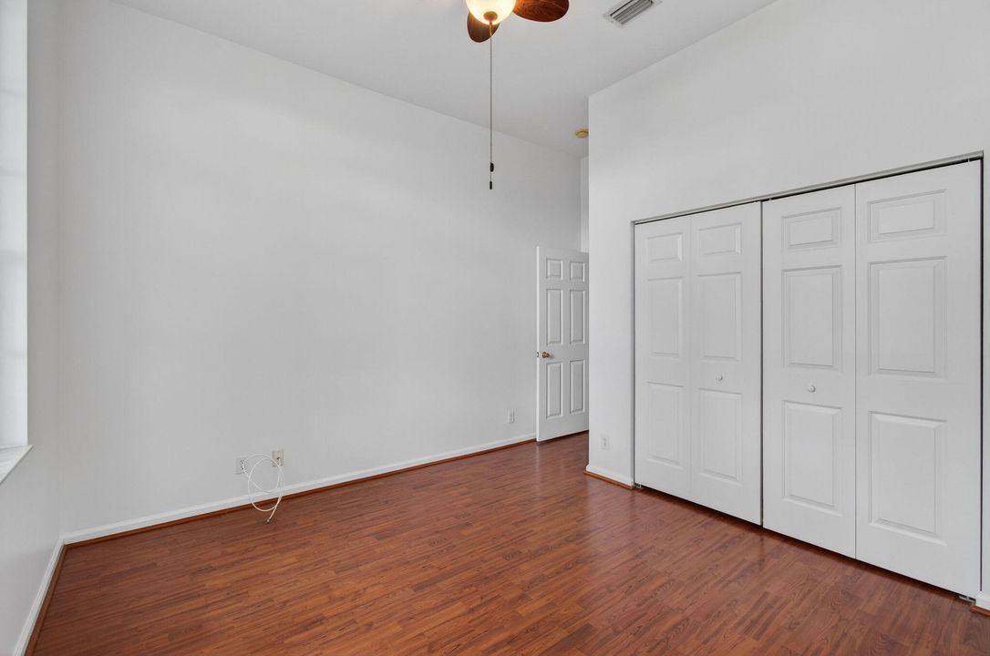 В аренду: $6,000 (4 спален, 2 ванн, 2229 Квадратных фут)