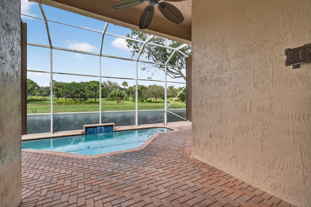 В аренду: $6,000 (4 спален, 2 ванн, 2229 Квадратных фут)