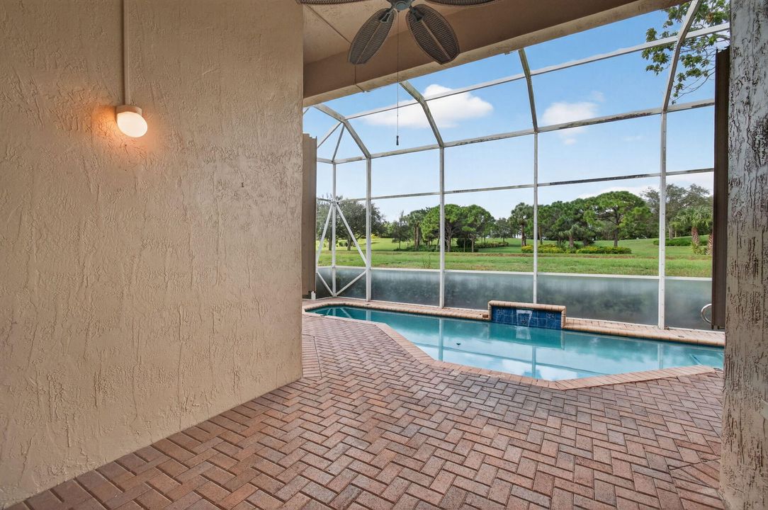 В аренду: $6,000 (4 спален, 2 ванн, 2229 Квадратных фут)