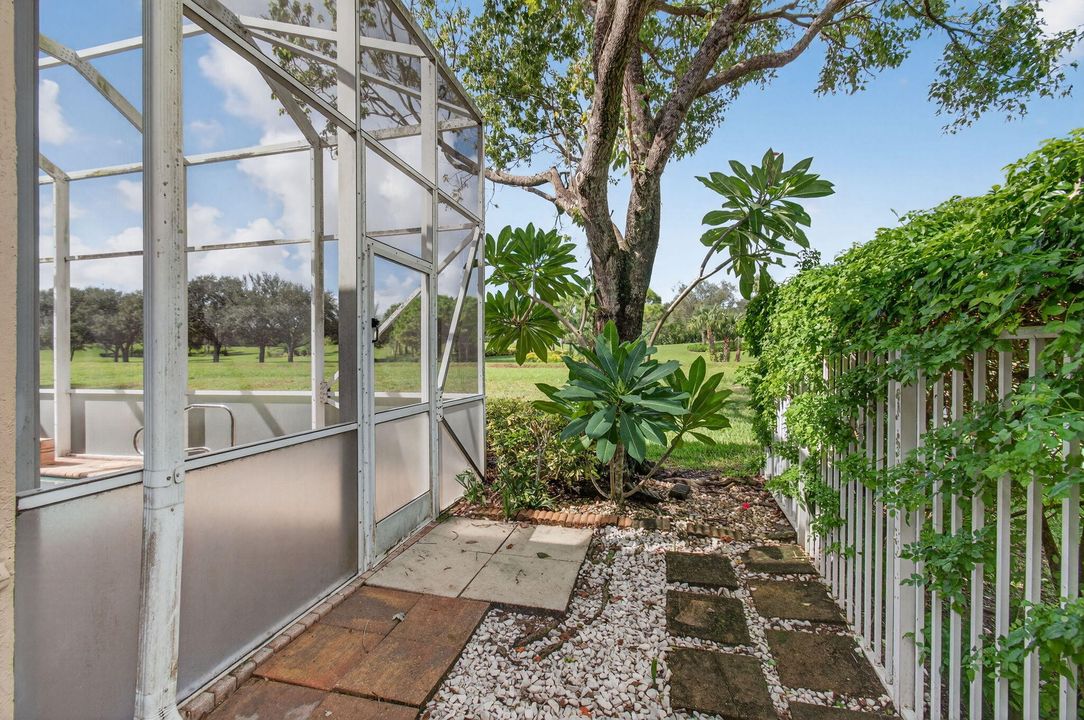 В аренду: $6,000 (4 спален, 2 ванн, 2229 Квадратных фут)