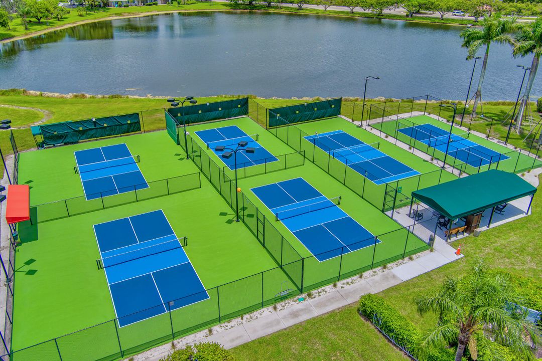 For Sale: $1,499,000 (5 beds, 4 baths, 2877 Square Feet)