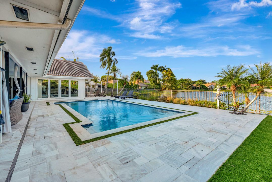 For Sale: $1,499,000 (5 beds, 4 baths, 2877 Square Feet)