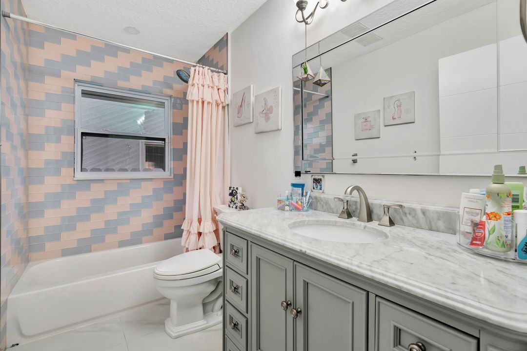 For Sale: $1,499,000 (5 beds, 4 baths, 2877 Square Feet)